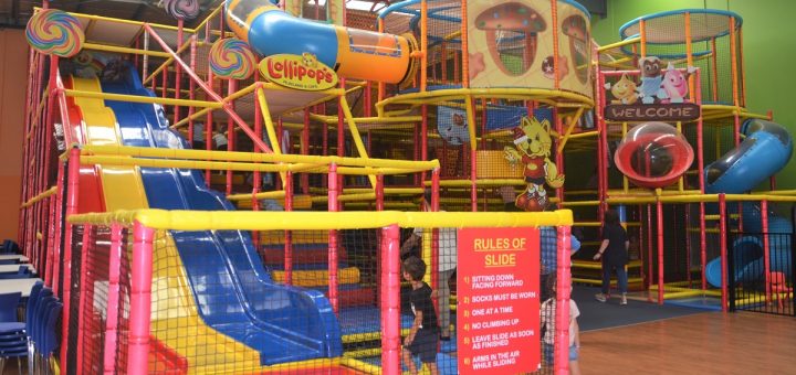 Lollipops Playland kids area