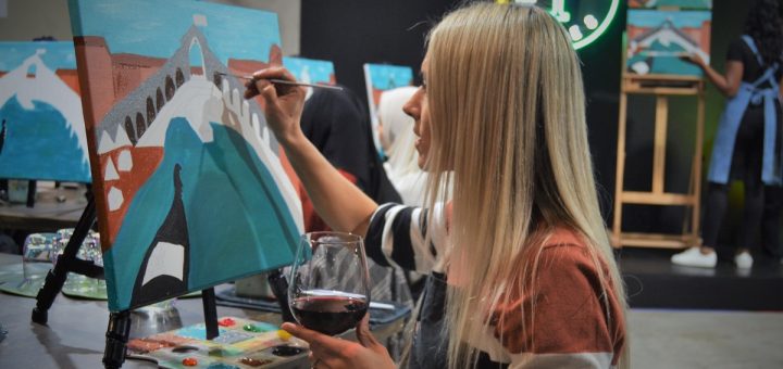 Brush by the Vines Painting La Dolce Vita