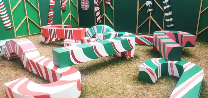 Docklands Christmas Maze Canes