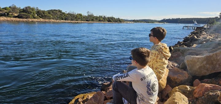 Things to do Lakes Entrance Walk Wildlife watching