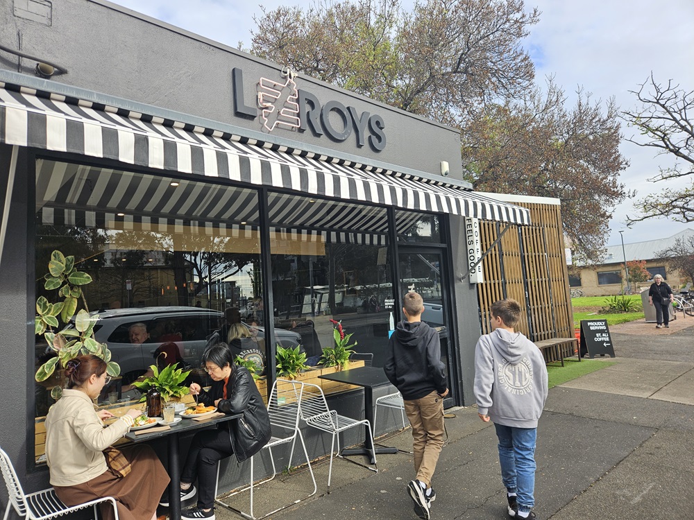 LEROYS Newport, Café with Outdoor Play Space for Kids - Mum's Little ...